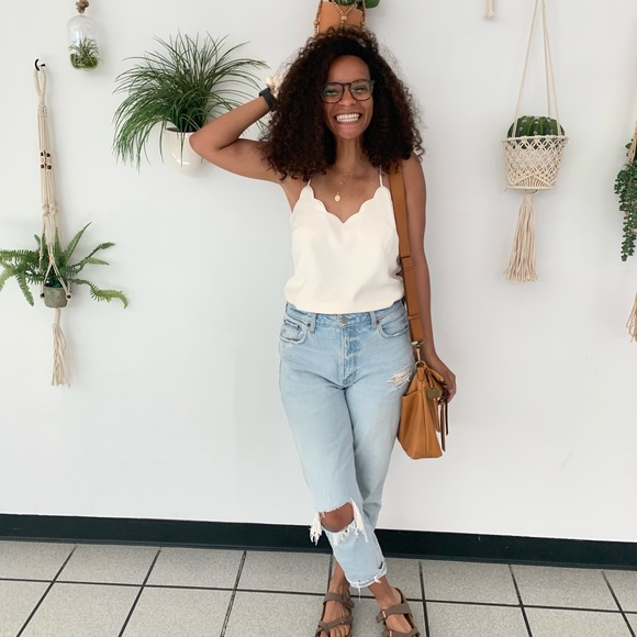 Meet your Posher, Kendi. - Picture 2 of 2